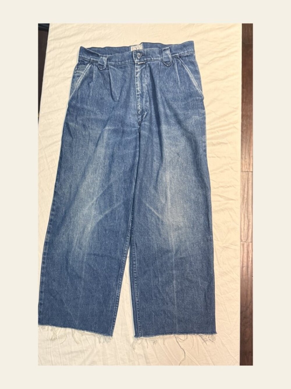 Valentino VLogo Wide Leg Jeans Raw Hem Gingham Lining Cotton Made in Italy 34
